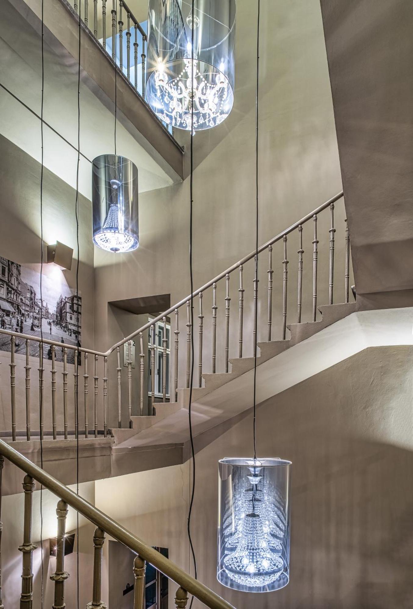Vn48 Suites By Adrez ปราก ภายนอก รูปภาพ